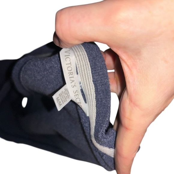 Victoria's Secret Women's M Medium Athletic Sweater Split Back Off the Shoulder - Picture 8 of 8